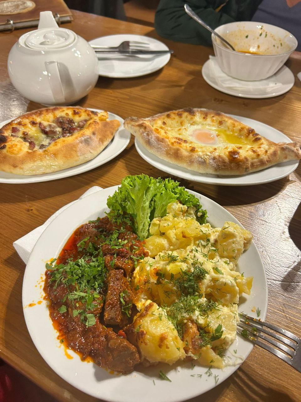 АБХАЗСКОЕ ЗАСТОЛЬЕ. (ДУРИПШ, БЗЫБЬ) — тур «Горный ветер»