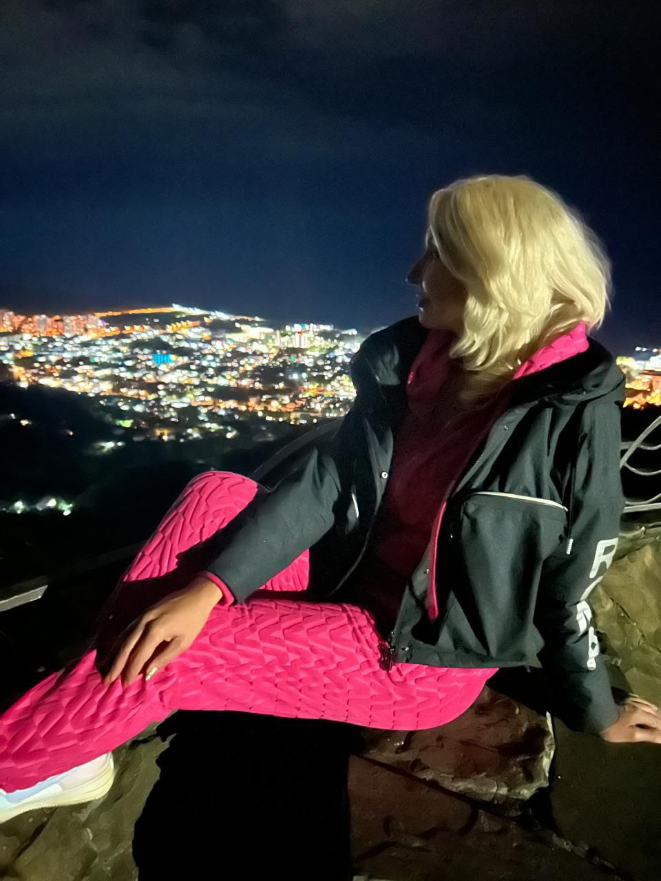 ОГНИ ВЕЧЕРНЕЙ ГАГРЫ — фото 4